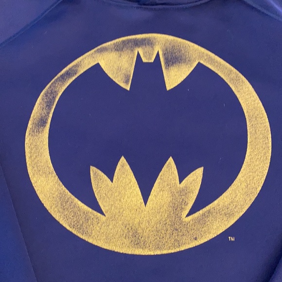 Under Armour Batman sweatshirt size Youth Large - Picture 2 of 5